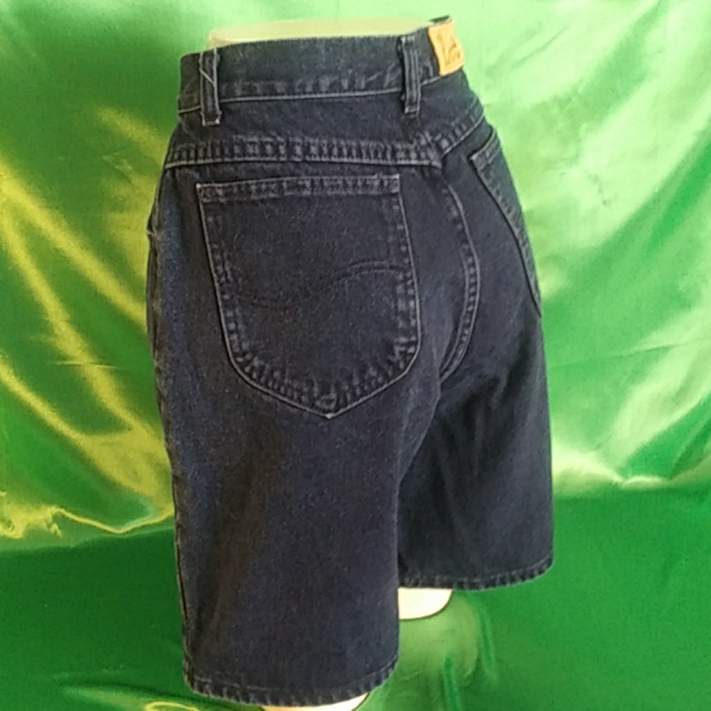 Dark blue jean shorts. Lee. Size12m.